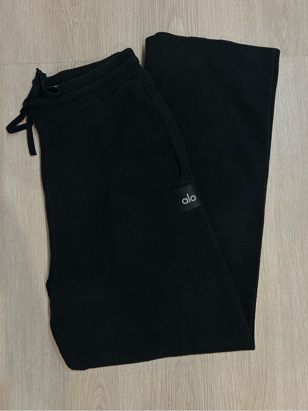 Alo Yoga Scholar Straight Leg Sweatpant